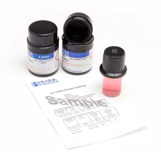 Sada CalCheck standardů pro fotometr HI97738